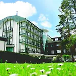 Schneeberghof Hotel 4*
